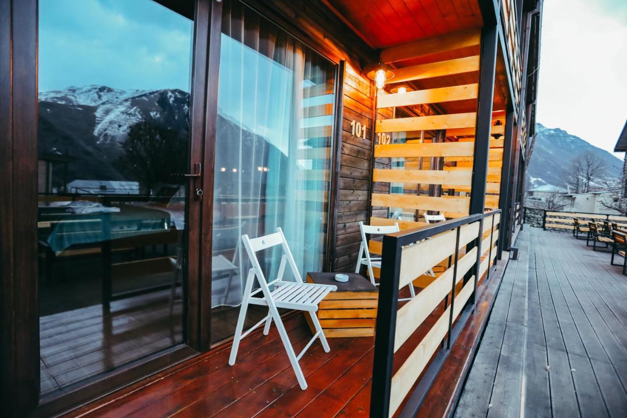 Wooden Hotel Kazbegi Kültér fotó